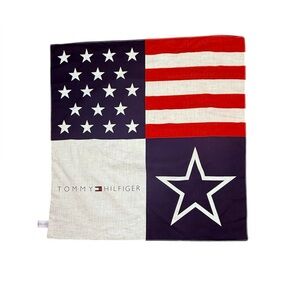 Vintage Y2K Tommy Hilfiger Red and Blue Star Cotton Square Scarf